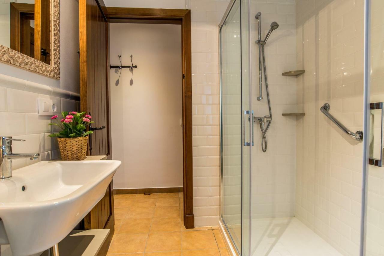 Holiday home Vivienda Rural Olivar De San Telmo *